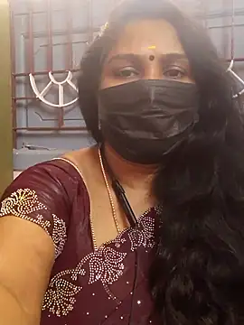 Snapshot of Tamil_Azhaghi25 chatting on November 7, 2025, 7:02 am Tamil Azhaghi25 online show from November 7, 2025, 7:02 am