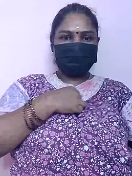 Snapshot of Tamil_Azhaghi25 chatting on October 29, 2025, 6:56 am Tamil Azhaghi25 online show from October 29, 2025, 6:56 am