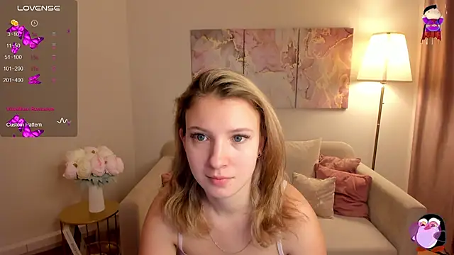 Snapshot of MilinaMorris chatting on December 3, 2025, 1:39 am MilinaMorris online show from December 3, 2025, 1:39 am