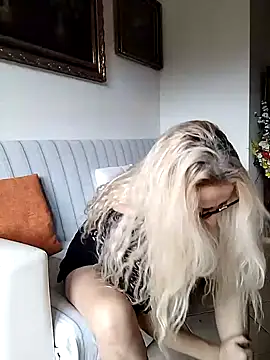 Snapshot of _sexyBLONDE46_ chatting on February 5, 2026, 10:55 am sexyBLONDE46 online show from February 5, 2026, 10:55 am