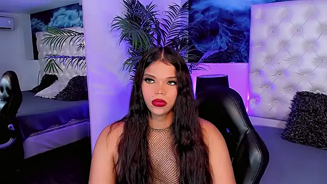 Valeria Swett  online show from March 20, 2026, 8:21 pm