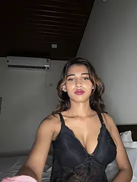 STRIP GLOW online show from August 2, 2026, 3:42 pm