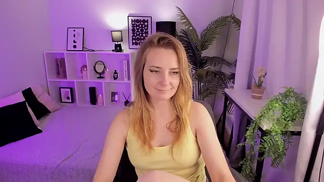 MeggySun online show from October 26, 2025, 1:22 pm