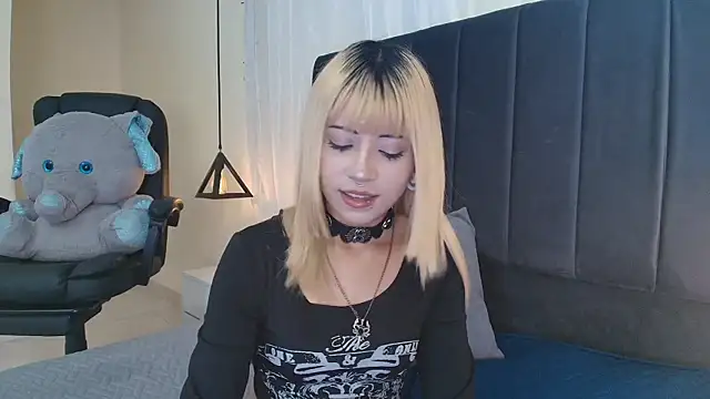 IvyBelle  online show from January 16, 2026, 11:25 am