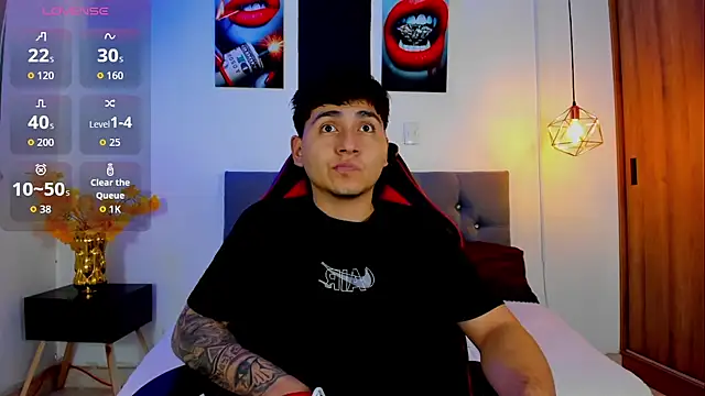 Snapshot of Nicolas_James_Sc chatting on September 30, 2025, 2:23 pm Nicolas James Sc online show from September 30, 2025, 2:23 pm