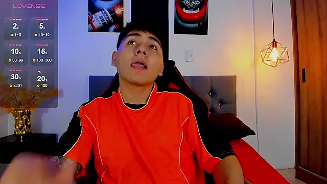 Snapshot of Nicolas_James_Sc chatting on October 11, 2025, 12:50 pm Nicolas James Sc online show from October 11, 2025, 12:50 pm