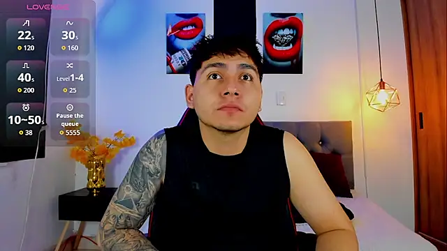 Snapshot of Nicolas_James_Sc chatting on October 2, 2025, 1:36 pm Nicolas James Sc online show from October 2, 2025, 1:36 pm