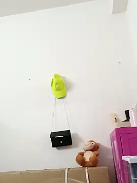 Snapshot of new_coupleee chatting on November 16, 2025, 9:03 am new coupleee online show from November 16, 2025, 9:03 am