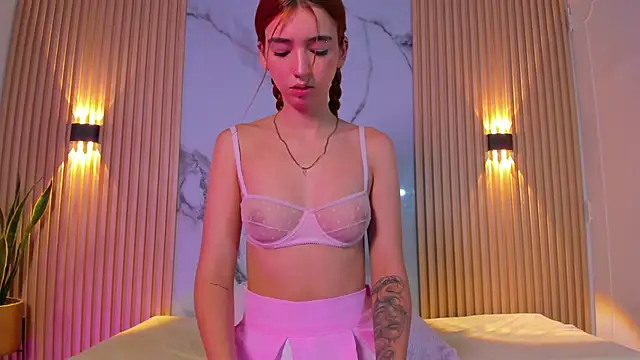 Alana 333 online show from November 12, 2025, 11:14 am