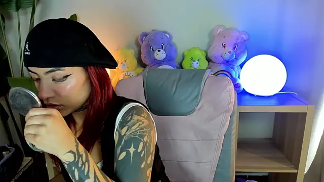 Mystic blue online show from December 5, 2025, 12:37 pm