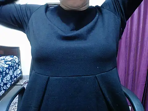 Snapshot of rekha_09 chatting on November 27, 2025, 6:52 pm rekha 09 online show from November 27, 2025, 6:52 pm