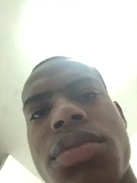 criss zuri online show from March 21, 2026, 10:09 am