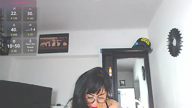 Vicky hotmilf online show from February 25, 2026, 11:10 am