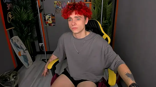 Snapshot of Blaiz_Vok chatting on November 24, 2025, 8:31 pm Blaiz Vok online show from November 24, 2025, 8:31 pm