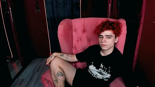 Snapshot of Blaiz_Vok chatting on October 29, 2025, 9:58 pm Blaiz Vok online show from October 29, 2025, 9:58 pm