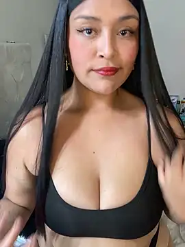 Snapshot of Aurora_fire1 chatting on October 22, 2025, 5:34 pm Aurora fire1 online show from October 22, 2025, 5:34 pm