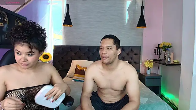 Annie Lii online show from November 12, 2025, 1:15 pm