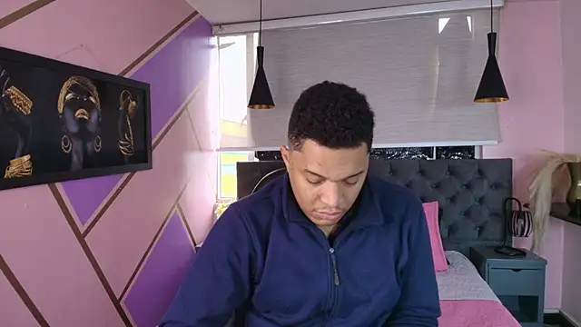 Annie Lii online show from October 8, 2025, 12:50 pm