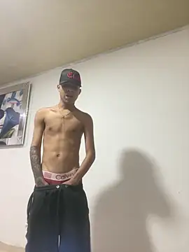 Snapshot of spicyboysvenezuelan chatting on September 27, 2025, 9:04 am spicyboysvenezuelan online show from September 27, 2025, 9:04 am