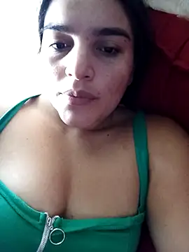 Snapshot of chloe_90 chatting on October 26, 2025, 9:48 pm chloe 90 online show from October 26, 2025, 9:48 pm