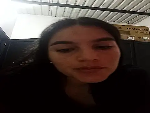 Snapshot of chloe_90 chatting on November 7, 2025, 4:17 am chloe 90 online show from November 7, 2025, 4:17 am