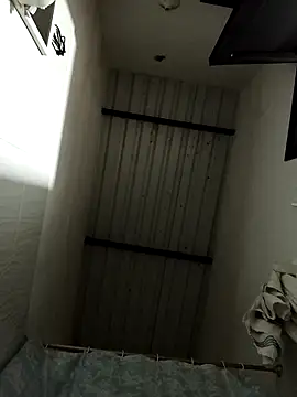 Snapshot of chloe_90 chatting on November 2, 2025, 10:04 pm chloe 90 online show from November 2, 2025, 10:04 pm