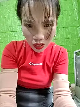 Tin tanny online show from December 19, 2025, 7:33 am