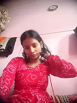 Hot Mayra  online show from November 9, 2025, 5:11 am