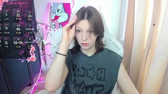 AudreyyKim online show from March 18, 2026, 8:06 am