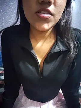 queen visakha online show from March 26, 2026, 4:49 pm