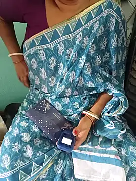 desi boudi87 online show from April 19, 2026, 8:37 am