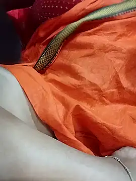 Snapshot of desi_boudi87 chatting on February 7, 2026, 5:54 pm desi boudi87 online show from February 7, 2026, 5:54 pm