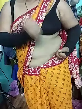 Snapshot of desi_boudi87 chatting on February 9, 2026, 3:48 am desi boudi87 online show from February 9, 2026, 3:48 am