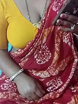 Snapshot of desi_boudi87 chatting on March 1, 2026, 5:18 am desi boudi87 online show from March 1, 2026, 5:18 am