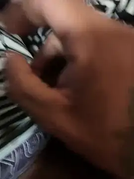 FromVnz online show from October 20, 2025, 1:22 pm