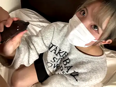 Snapshot of net-nanpa chatting on December 1, 2025, 11:11 am net-nanpa online show from December 1, 2025, 11:11 am