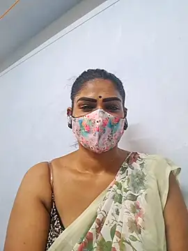 Snapshot of sherlin24 chatting on October 9, 2025, 5:19 am sherlin24 online show from October 9, 2025, 5:19 am