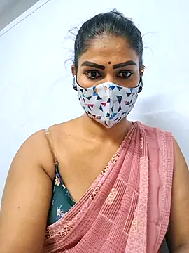 Snapshot of sherlin24 chatting on October 5, 2025, 3:58 pm sherlin24 online show from October 5, 2025, 3:58 pm