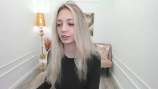 EmilyGraydis online show from March 22, 2026, 3:21 am