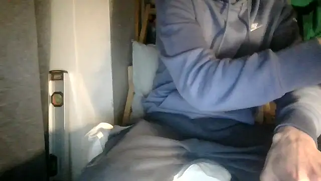 juju78jujuu online show from February 22, 2026, 8:32 pm