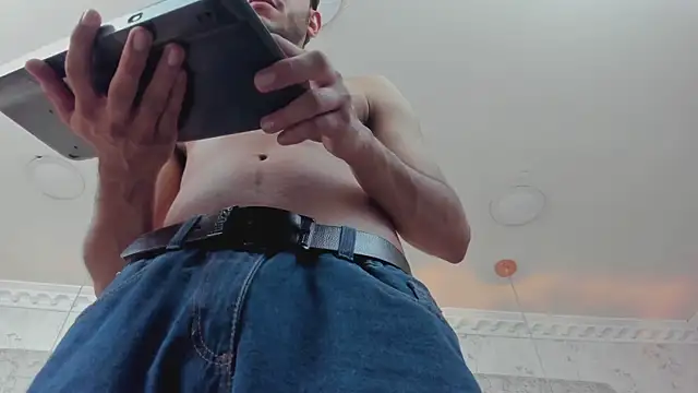 Boss Domiinator online show from January 13, 2026, 12:20 pm