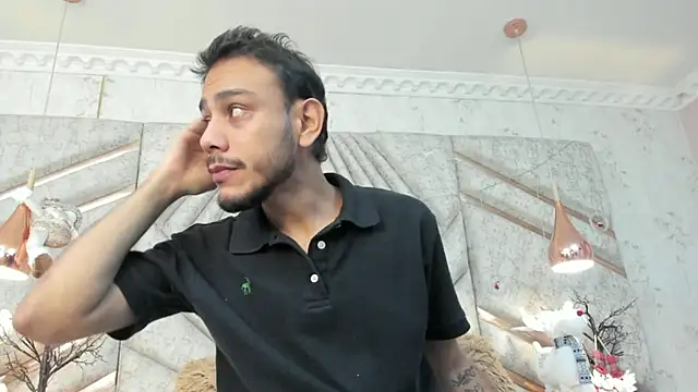 Boss Domiinator online show from January 8, 2026, 12:33 pm