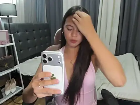 Seductive Margaux online show from April 19, 2026, 5:36 pm