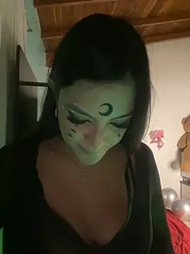 Snapshot of alilith chatting on October 31, 2025, 8:27 pm alilith online show from October 31, 2025, 8:27 pm