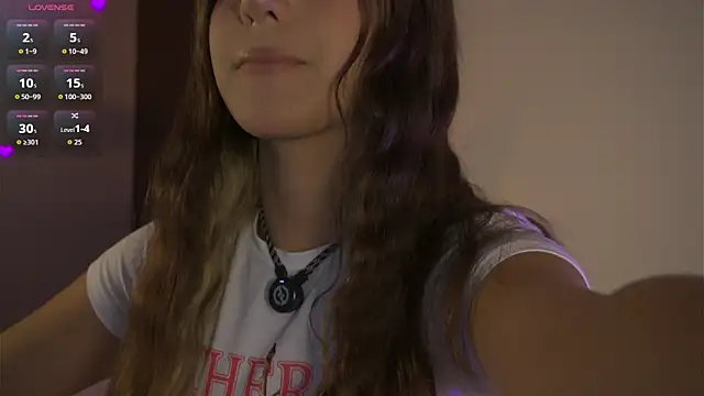 Snapshot of Aurora-Doll1 chatting on May 7, 2026, 10:46 pm Aurora-Doll1 online show from May 7, 2026, 10:46 pm