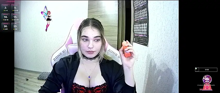 Snapshot of Kris_Moss chatting on October 17, 2025, 7:59 pm Kris Moss online show from October 17, 2025, 7:59 pm