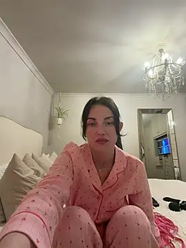 Remirosee online show from February 14, 2026, 8:53 pm