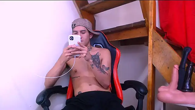 dilan abraham12 online show from April 16, 2026, 9:50 pm