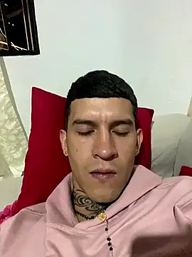 dilan abraham12 online show from October 31, 2025, 1:57 am