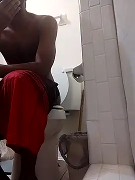 Snapshot of moneybaggtj chatting on October 21, 2025, 3:44 pm moneybaggtj online show from October 21, 2025, 3:44 pm